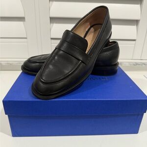 Stuart Weitzman Sleek Palmer Loafers